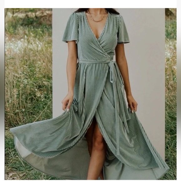 Baltic Born Andi Ribbed Green Velvet Long Wrap Dress Size Medium - Picture 1 of 10